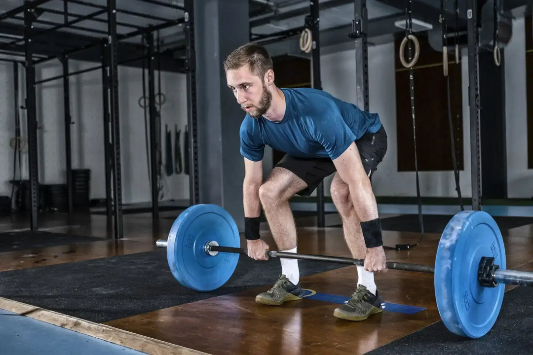 How to Choose the Right Weightlifting Shoes for Men - PRO WOLF